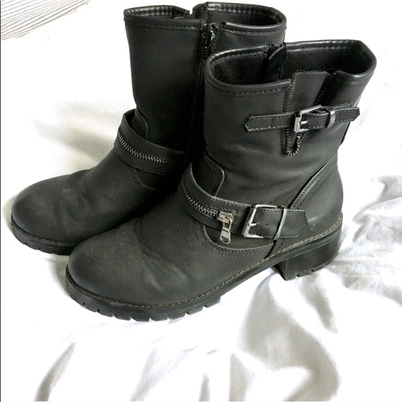 vegan moto boots